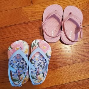 Old Navy Flip Flops